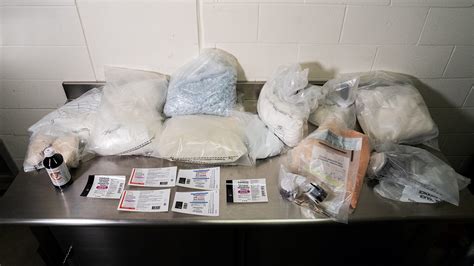 Man charged, $1M in drugs seized after officers discover pill lab at Richmond Hill townhouse